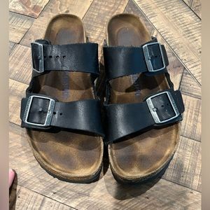 Arizona oiled leather Black Birkenstocks soft footbed